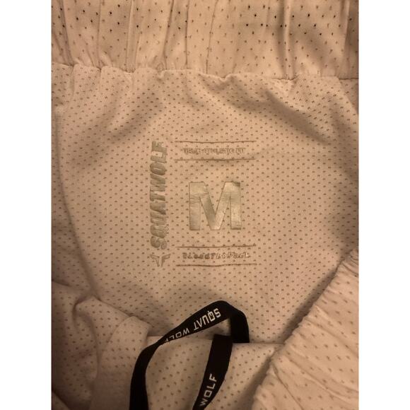 Squat Wolf White Shorts with Compression Size Medium - Picture 2 of 3